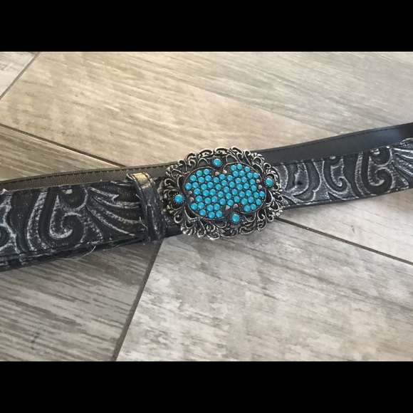 Turquoise and Black Belt - Picture 3 of 4